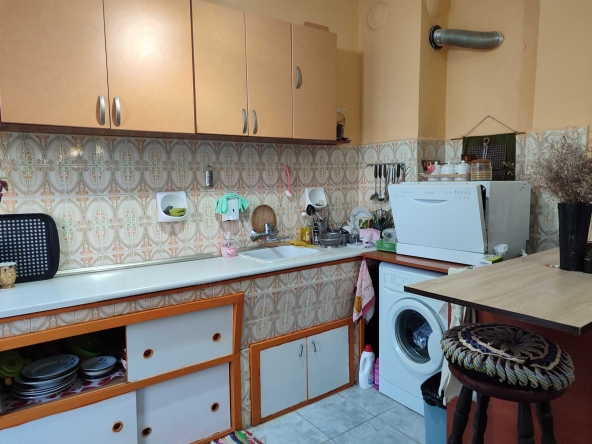 Четиристаен апартамент в Добрич, Център - 112 кв.м за 1036 €/кв.м - Снимка #1