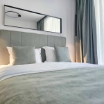 Дава се под наем Двустаен апартамент в к.к. Св.Св. Константин и Елена - 60 кв.м за 1000 € - Снимка #1