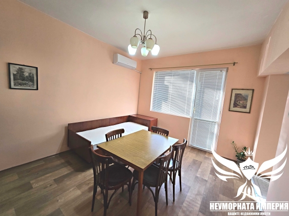 Дава се под наем Двустаен апартамент в Асеновград - 73 кв.м за 260 € - Снимка #1