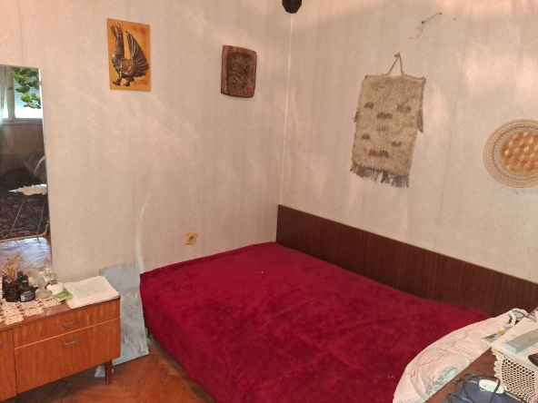 Тристаен апартамент в Плевен, Широк център - 90 кв.м за 1000 €/кв.м - Снимка #1