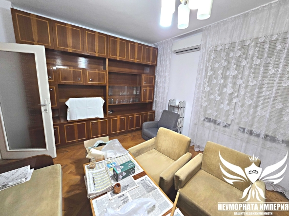 Дава се под наем Тристаен апартамент в Асеновград - 60 кв.м за 255 € - Снимка #1