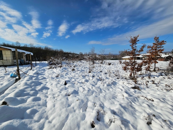 Парцел в с. Велчево, Област Велико Търново - 1300 кв.м за 15 €/кв.м - Снимка #1