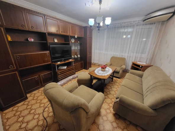 Дава се под наем Четиристаен апартамент в Стара Загора, Операта - 71 кв.м за 255 € - Снимка #1