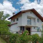 Къща в с. Лозно, Област Кюстендил - 140 кв.м за 443 €/кв.м - Снимка #1