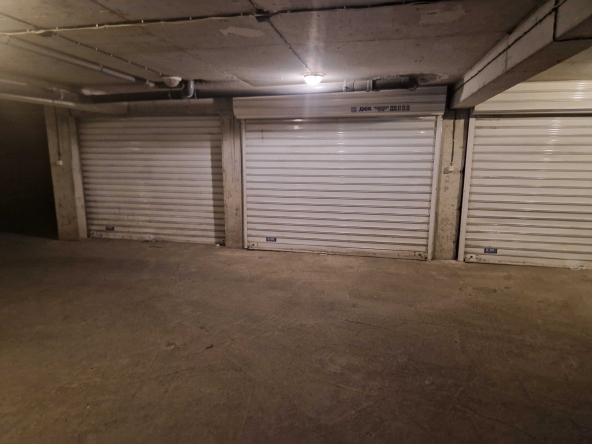 Дава се под наем Гараж / Паркомясто в Пловдив, Кючук Париж - 17 кв.м за 76.5 € - Снимка #1