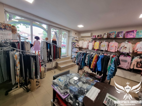 Магазин в Асеновград - 52 кв.м за 1270 €/кв.м - Снимка #1