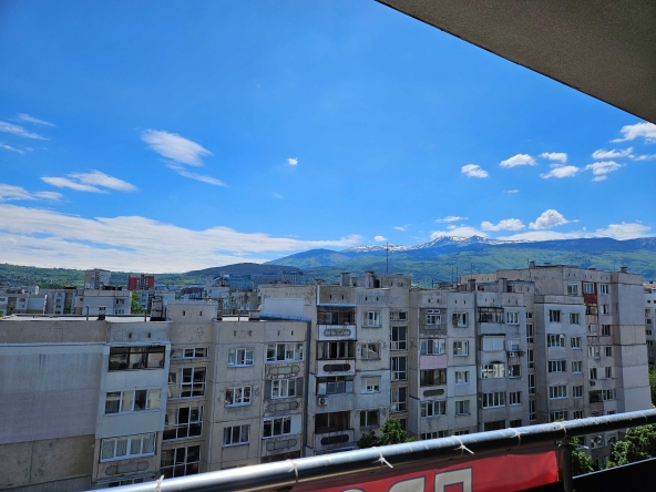 Четиристаен апартамент в София, 7-ми 11-ти километър - 174 кв.м за 2219 €/кв.м - Снимка #1