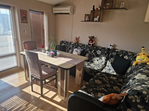 Двустаен апартамент в Добрич, Център - 70 кв.м за 933 €/кв.м - Снимка #1