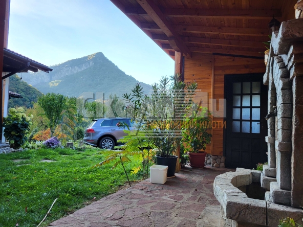 Къща в с. Рибарица, Област Ловеч - 170 кв.м за 930 €/кв.м - Снимка #1