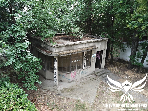 Магазин в Пловдив, Кючук Париж - 30 кв.м за 800 €/кв.м - Снимка #1