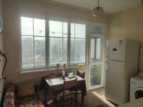 Тристаен апартамент в Търговище, Вароша - 82 кв.м за 1113 €/кв.м - Снимка #1