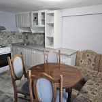 Дава се под наем Етаж от къща в Божурище - 65 кв.м за 331.5 € - Снимка #1