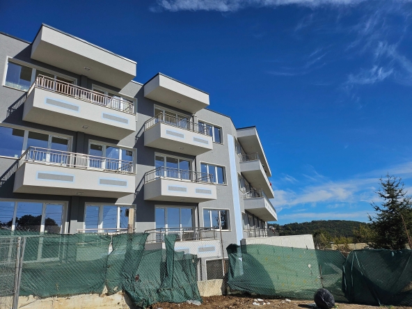 Тристаен апартамент в Варна, Виница - 73 кв.м за 1792 €/кв.м - Снимка #1