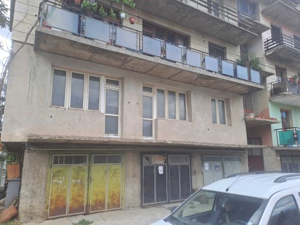 Многостаен апартамент в Берковица - 135 кв.м за 453 €/кв.м - Снимка #1