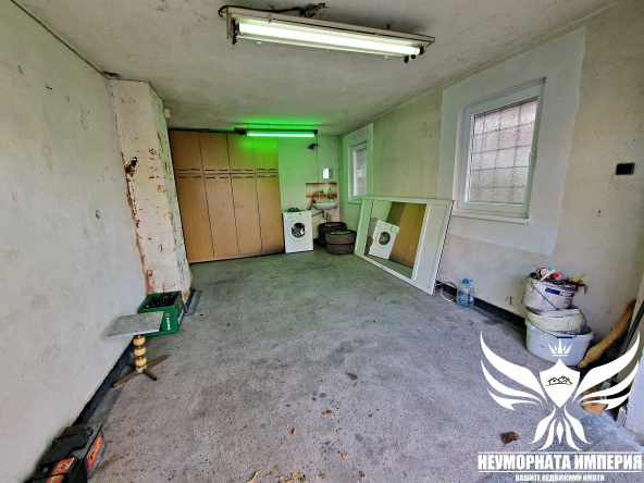 Дава се под наем Гараж / Паркомясто в Асеновград - 19 кв.м за 80 € - Снимка #1