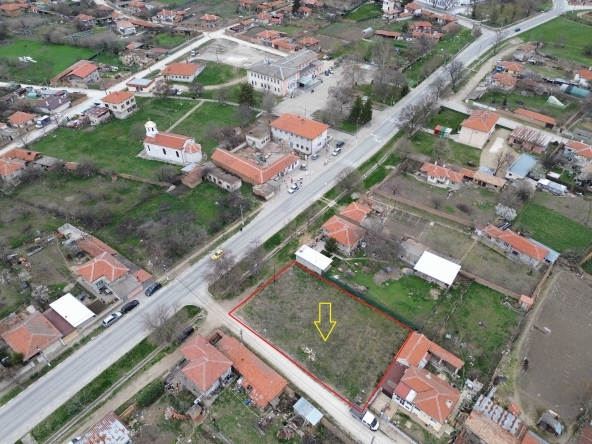 Парцел в с. Момино село, Област Пловдив - 832 кв.м за 48 €/кв.м - Снимка #1