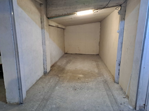 Гараж / Паркомясто в София, Редута - 35 кв.м за 1572 €/кв.м - Снимка #1