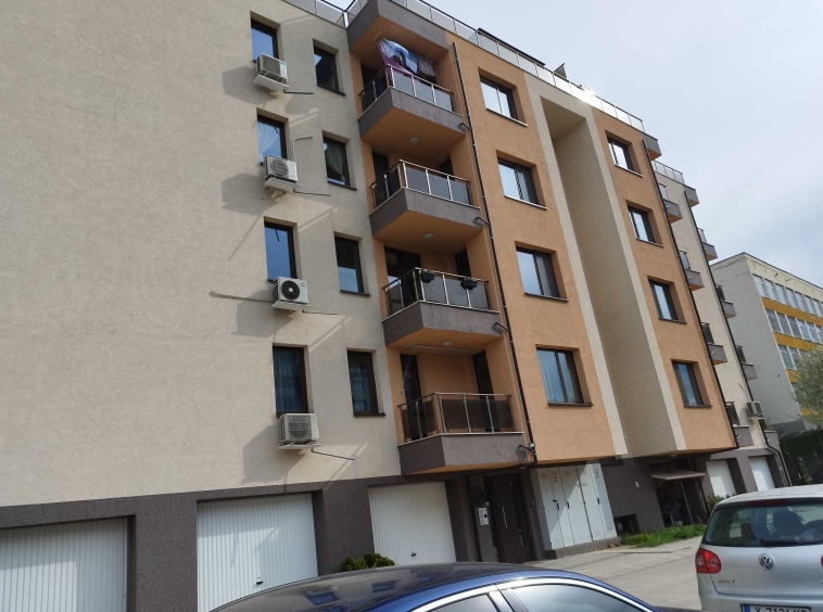 Дава се под наем Двустаен апартамент в София, Люлин 9 - 54 кв.м за 470 € - Снимка #1