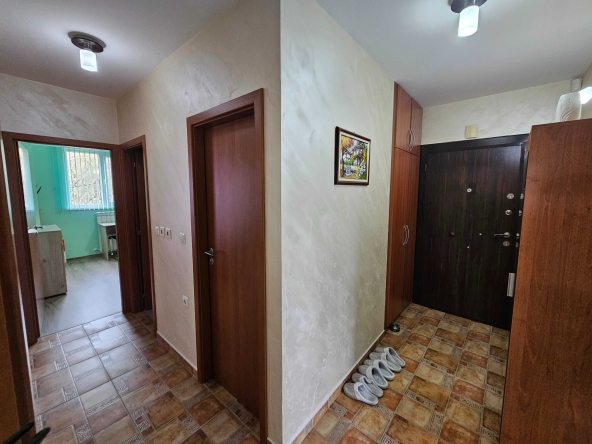 Тристаен апартамент в Горна Оряховица - 80 кв.м за 1350 €/кв.м - Снимка #1