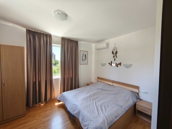 Дава се под наем Двустаен апартамент в к.к. Слънчев бряг - 55 кв.м за 420 € - Снимка #1