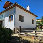 Къща в с. Гостилица, Област Габрово - 123 кв.м за 1423 €/кв.м - Снимка #1