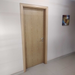 Дава се под наем Офис в Перник, Изток - 30 кв.м за 153 € - Снимка #1