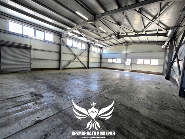 Дава се под наем Склад в Асеновград - 250 кв.м за 700 € - Снимка #1