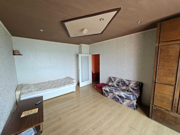 Едностаен апартамент в Разград, Орел - 38 кв.м за 1007 €/кв.м - Снимка #1