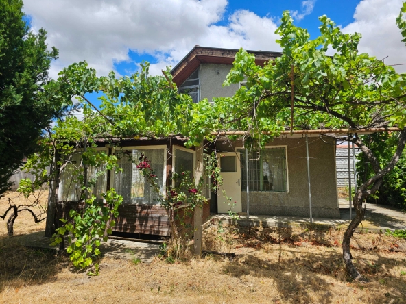 Къща в Разград, Промишлена зона - Запад - 56 кв.м за 1230 €/кв.м - Снимка #1