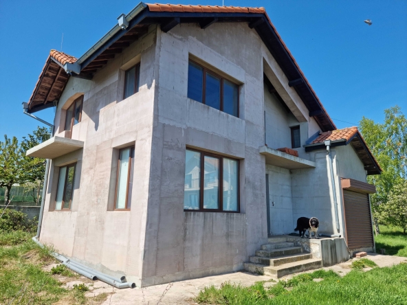 Къща в Варна, м-т Боровец - юг - 170 кв.м за 1318 €/кв.м - Снимка #1