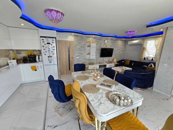 Тристаен апартамент в Велико Търново, Център - 130 кв.м за 1808 €/кв.м - Снимка #1