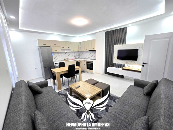 Двустаен апартамент в Пловдив, Център - 64 кв.м за 1452 €/кв.м - Снимка #1