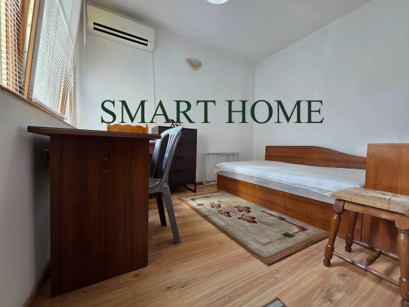 Дава се под наем Едностаен апартамент в Велико Търново, Център - 20 кв.м за 168.3 € - Снимка #1