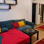 Дава се под наем Тристаен апартамент в София, Център - 100 кв.м за 600 € - Снимка #1