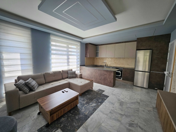 Двустаен апартамент в Пловдив, Христо Смирненски - 75 кв.м за 2027 €/кв.м - Снимка #1