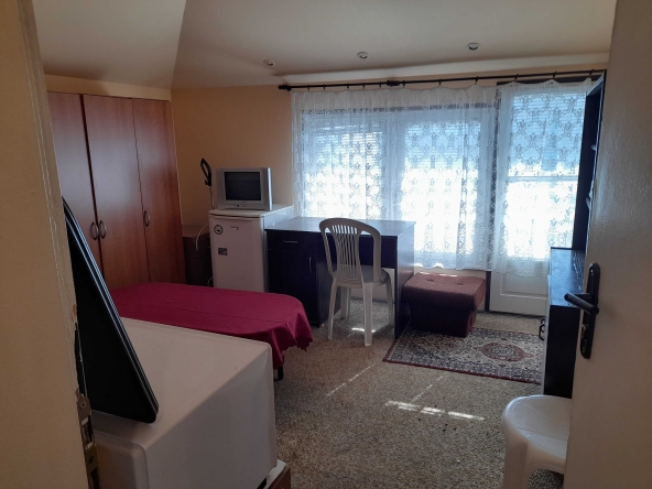 Дава се под наем  в Варна, Левски - 16 кв.м за 153 € - Снимка #1
