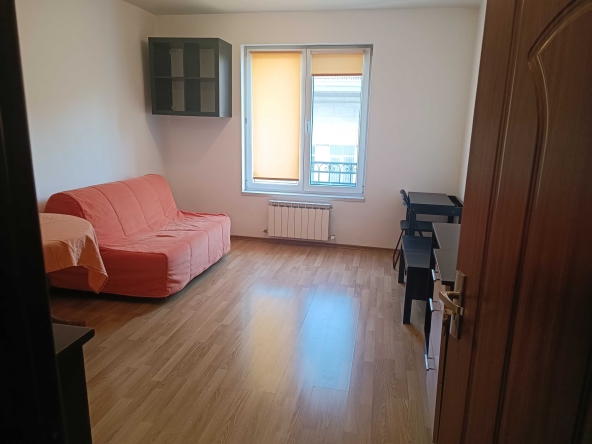 Дава се под наем Едностаен апартамент в София, Център - 27 кв.м за 357 € - Снимка #1