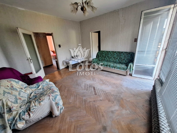 Двустаен апартамент в Пловдив, Кършияка - 64 кв.м за 1172 €/кв.м - Снимка #1