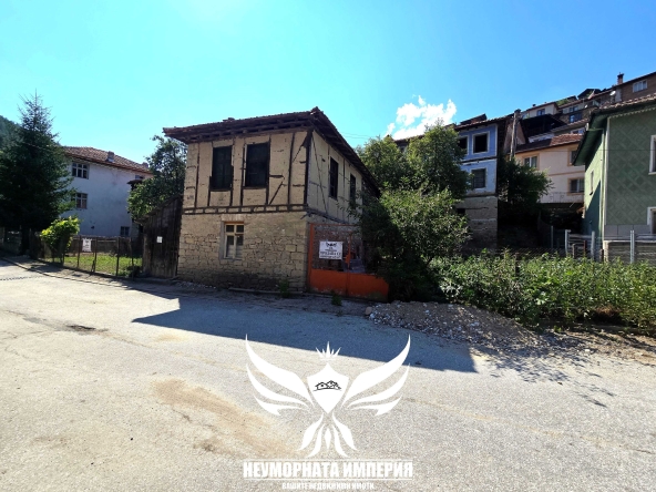 Къща в с. Малево, Област Смолян - 120 кв.м за 292 €/кв.м - Снимка #1