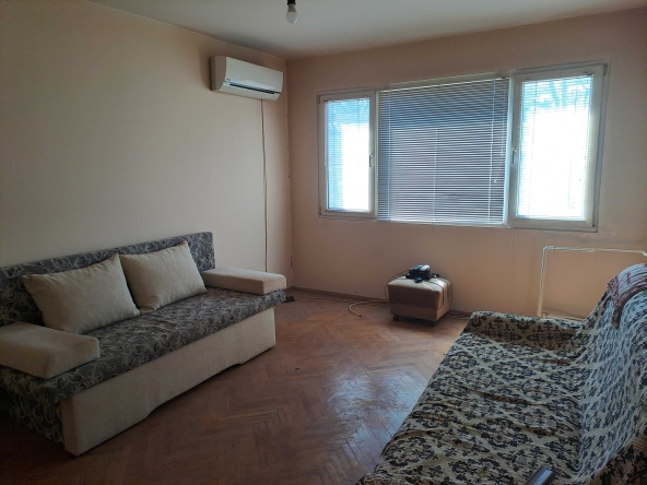 Двустаен апартамент в Плевен, Дружба 3 - 60 кв.м за 975 €/кв.м - Снимка #1