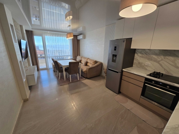 Тристаен апартамент в Велико Търново, Акация - 101 кв.м за 1882 €/кв.м - Снимка #1