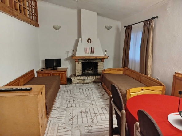 Дава се под наем Едностаен апартамент в Смолян, Нов център - 40 кв.м за 183.6 € - Снимка #1