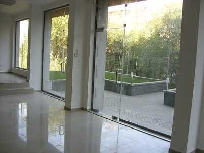 Дава се под наем Офис в София, Люлин 8 - 105 кв.м за 918 € - Снимка #1