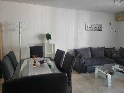 Дава се под наем Двустаен апартамент в Бургас, Сарафово - 77 кв.м за 350 € - Снимка #1