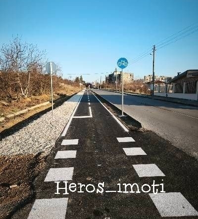 Парцел в Казанлък - 911 кв.м за 71 €/кв.м - Снимка #1