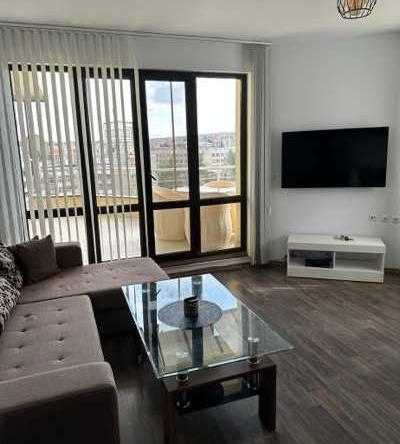 Тристаен апартамент в Разград, Освобождение - 128 кв.м за 718 €/кв.м - Снимка #1