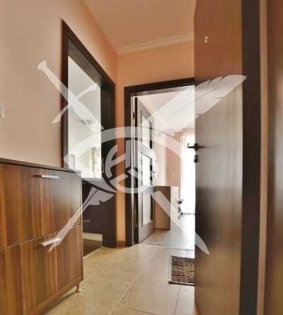 Двустаен апартамент в к.к. Елените - 58 кв.м за 1035 €/кв.м - Снимка #1