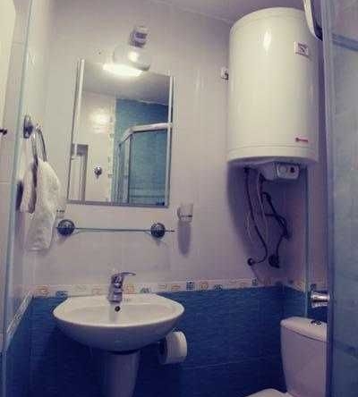 Дава се под наем Двустаен апартамент в Бургас, Център - 60 кв.м за 204 € - Снимка #1