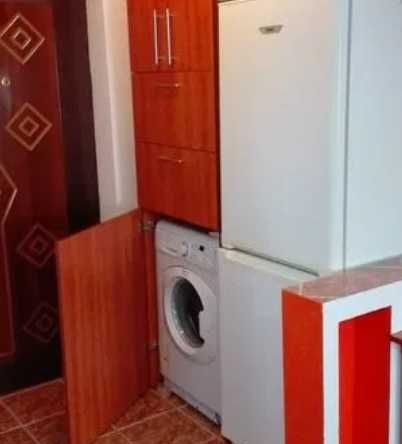 Дава се под наем Едностаен апартамент в Пловдив, Христо Смирненски - 40 кв.м за 168.3 € - Снимка #1