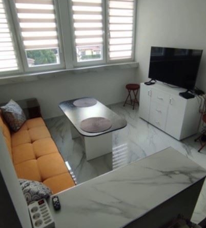 Дава се под наем Тристаен апартамент в София, Център - 70 кв.м за 797.64 € - Снимка #1